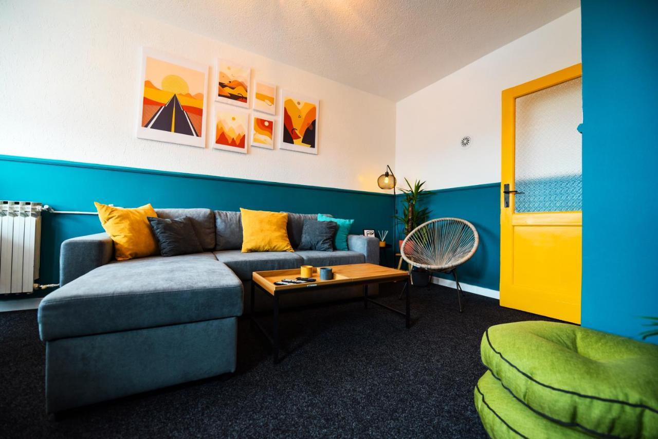Cozy Bright Central Pristina Exterior foto